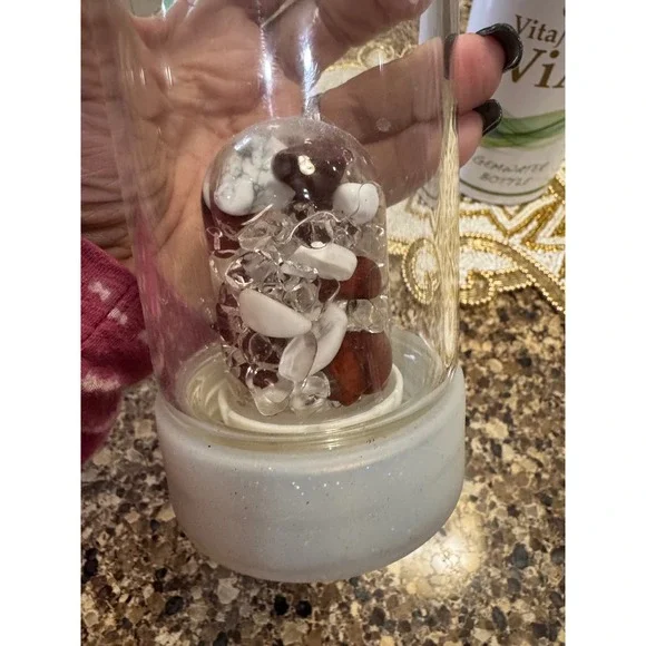 VitaJuwel Via Gemwater Bottle with‎ Natural Gemstones Infusion - Picture 9 of 15